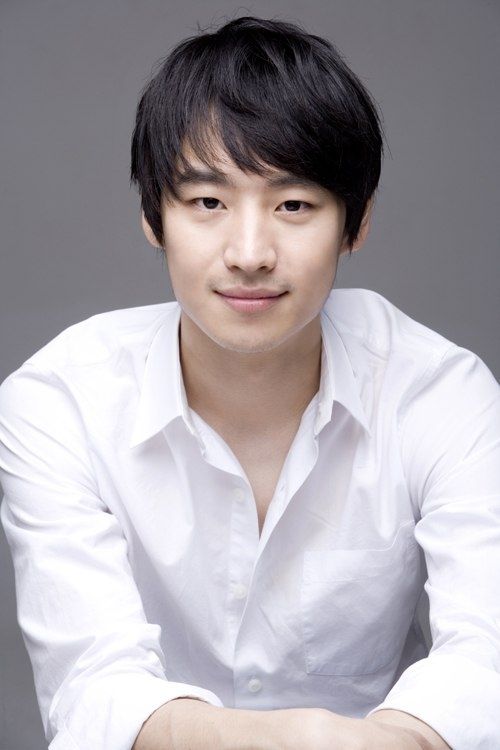 Lee hoon actor. Ли Чжэ Хун. Ли хён Дже. Чхве Джэ-Хун. Ли Джэ-Хун Lee je-Hoon.