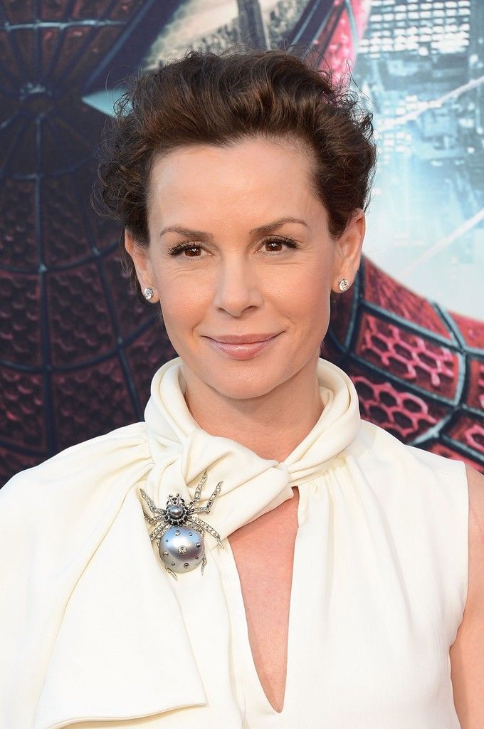 Embeth Davidtz. 